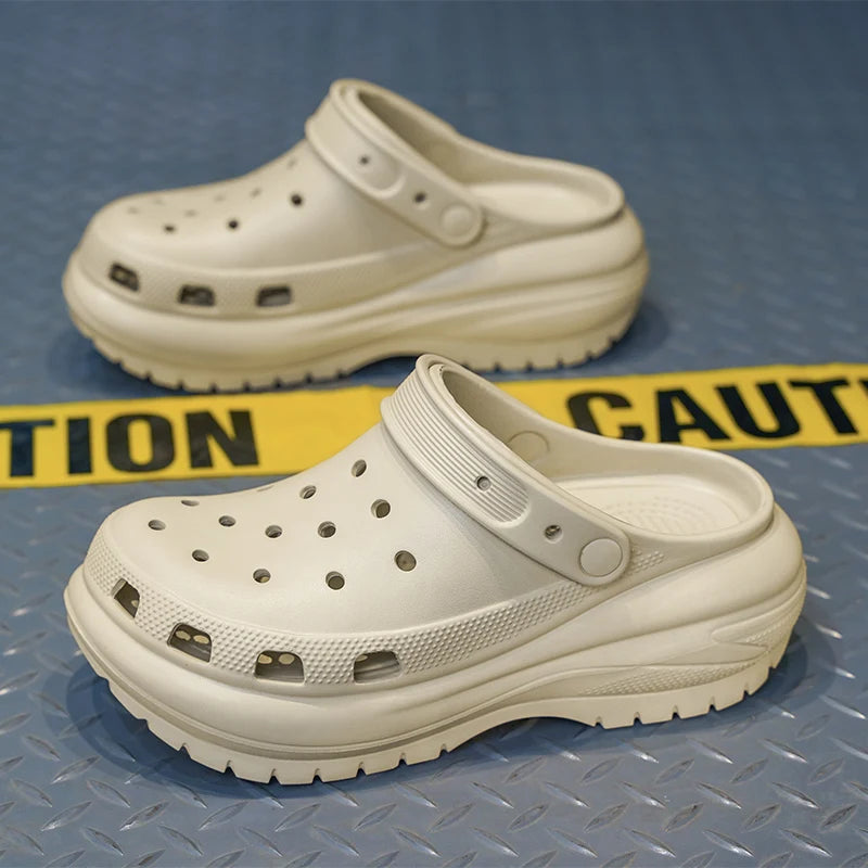 Luxury Designer Anti-Baotou Beach Shoes Custom Non-Slip Rubber Nurse Clogs for Women Thick-Soled Platform Clogs