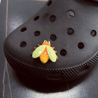 2025 New Cartoon Bee Dragonfly Charms - JIBBITZ Style